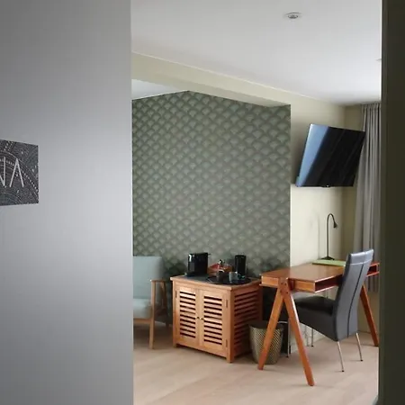 Bed & Breakfast Maaltebrug 4*