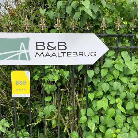 Bed & Breakfast Maaltebrug 4*